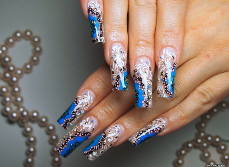 Очень красивые новогодние ногти