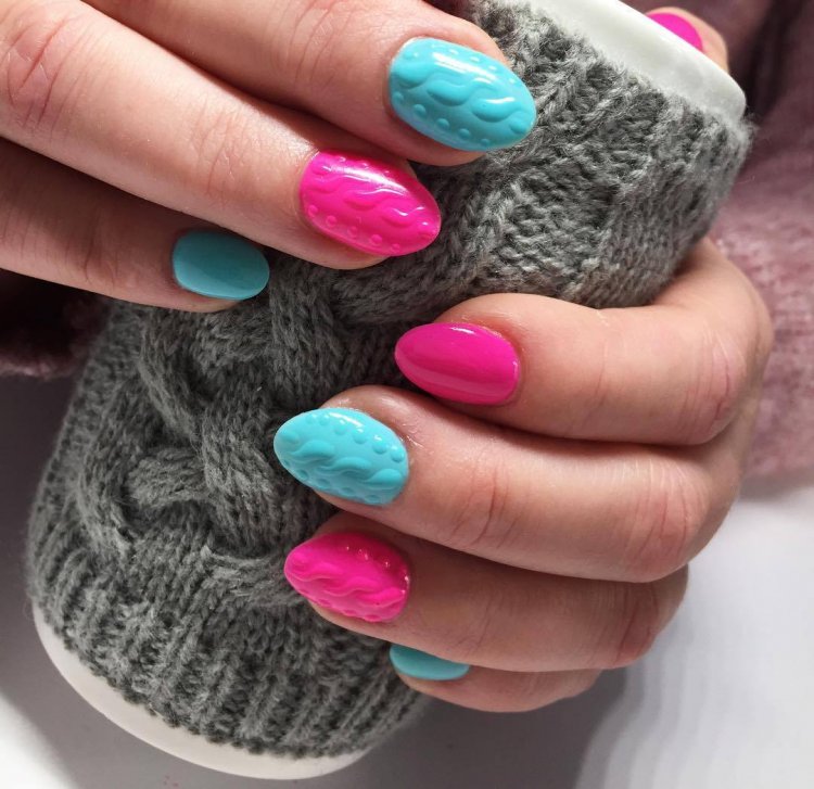 Эффект вязания на ногтях