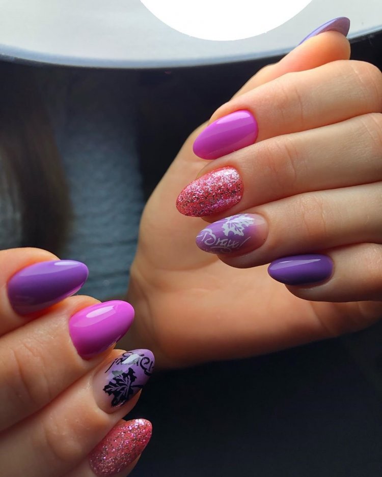 Светло фиолетовый маникюр