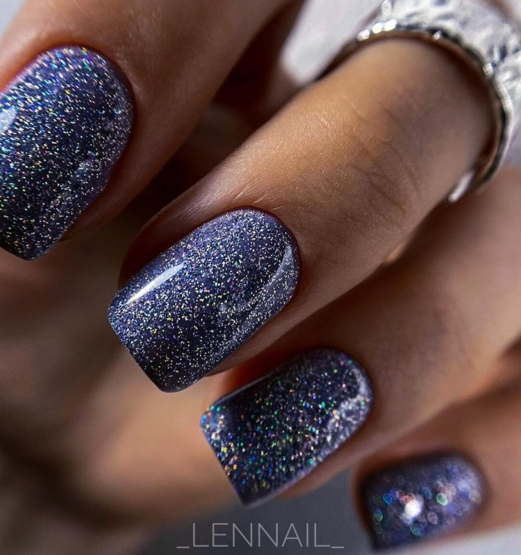 Красивый маникюр гель лак бордовый