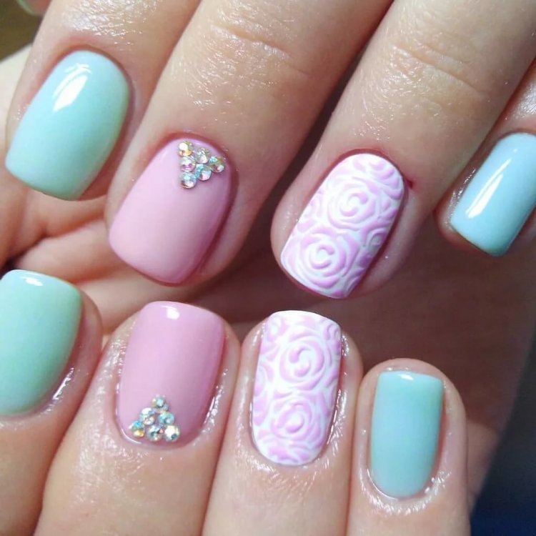 Гель лак розовый с голубым