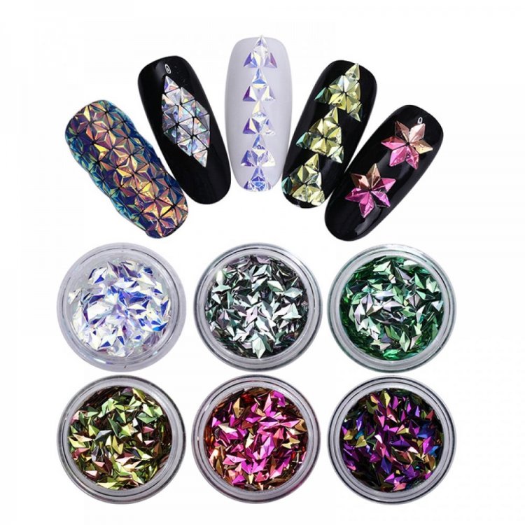 Маникюр с ромбиками