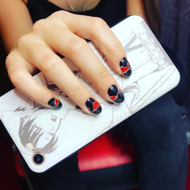 Ногти в спортивном стиле