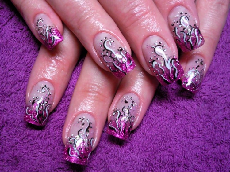 Найкрасивіші малюнки на нігтях
