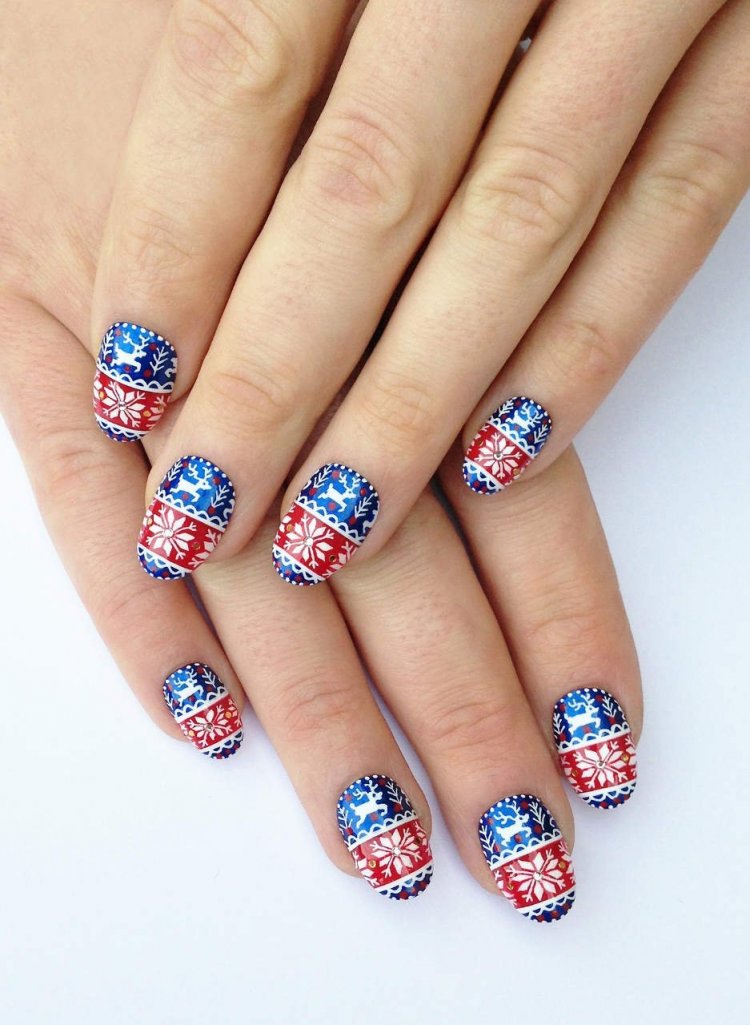 Ногти с медицинской тематикой