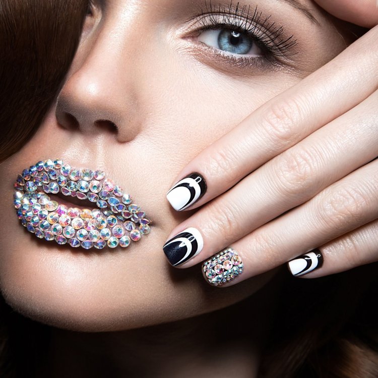 Профессиональный маникюр