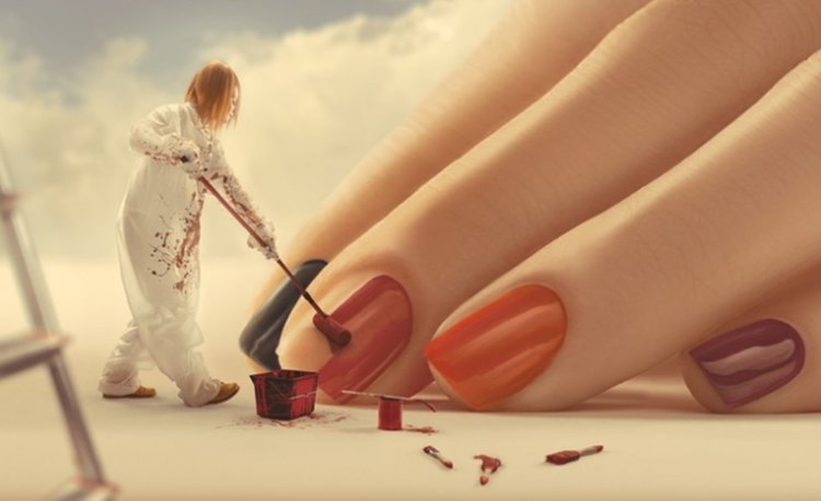 Креативная реклама ногтей