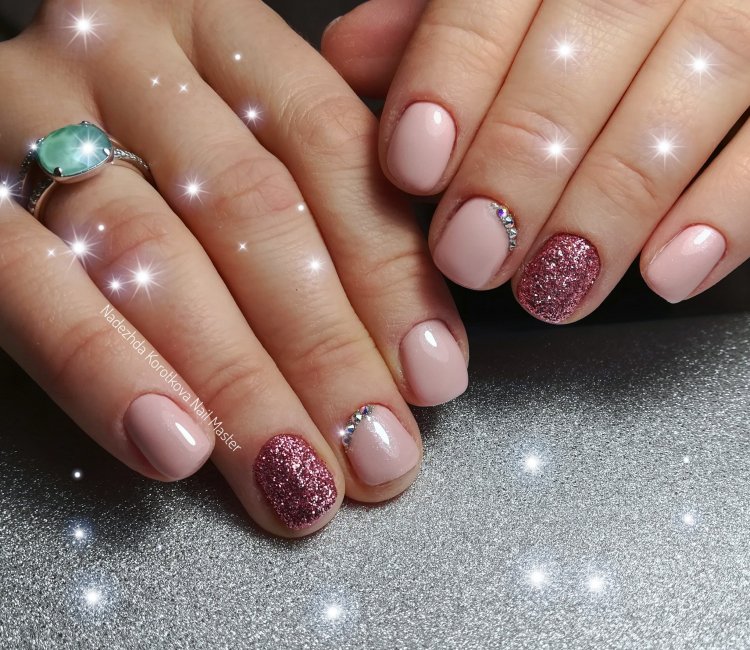 Шелак з блискітками