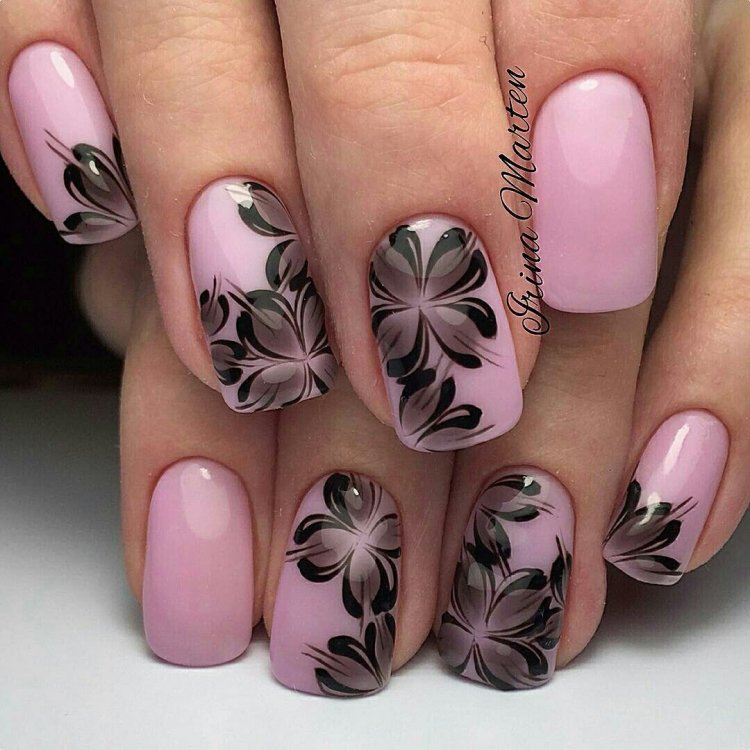 Манікюр кольору