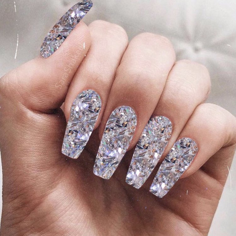Хрустальный маникюр