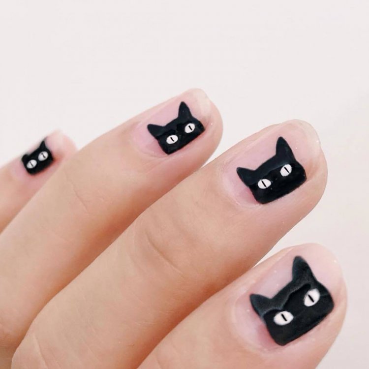 Манікюр силуети на нігтях