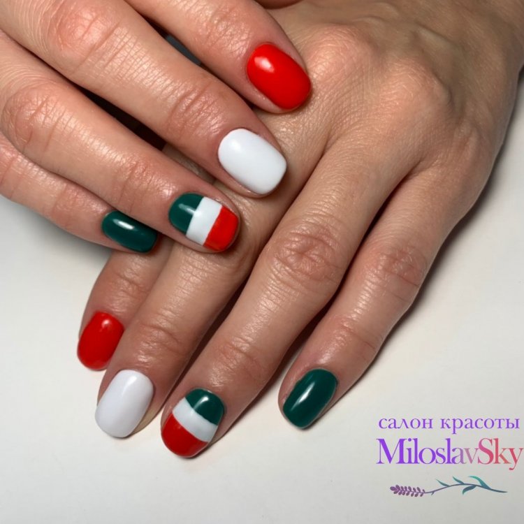 Манікюр в італійському стилі