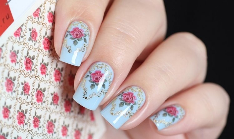 Белый маникюр со слайдерами