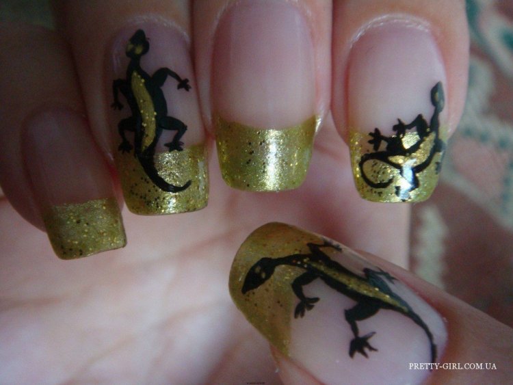 Ногти с веточками и листиками