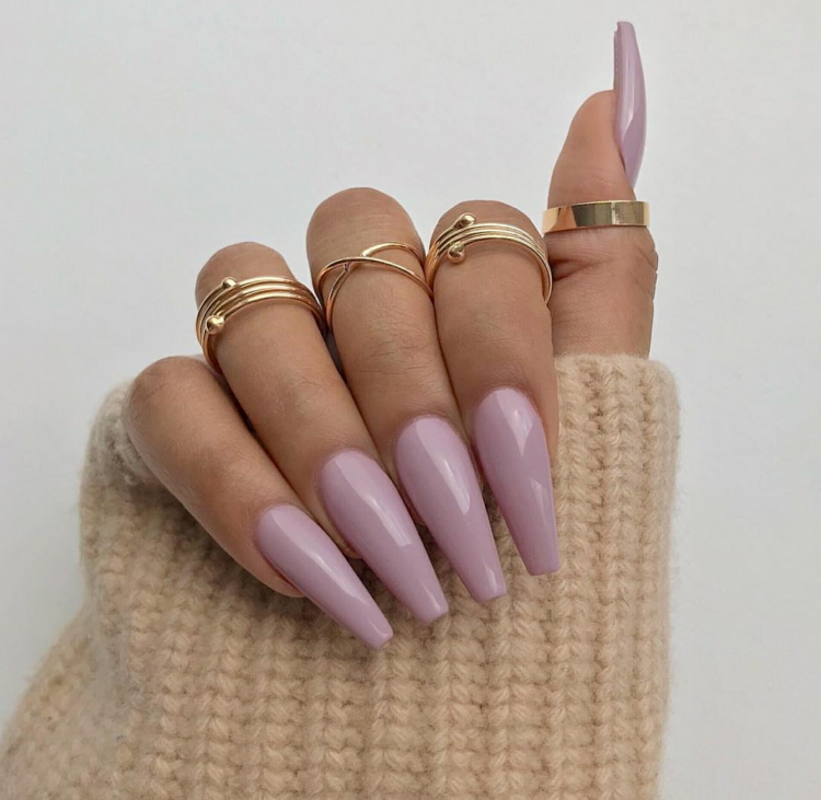 Манікюр на довгі ноги