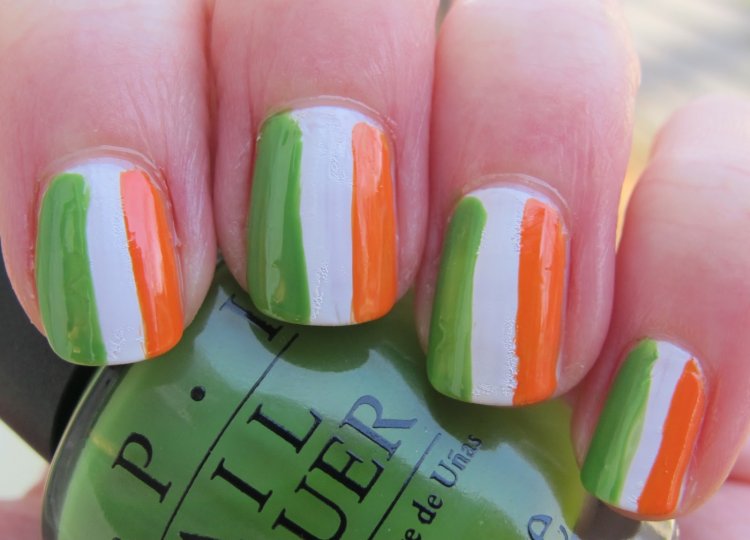 Манікюр узбецький прапор