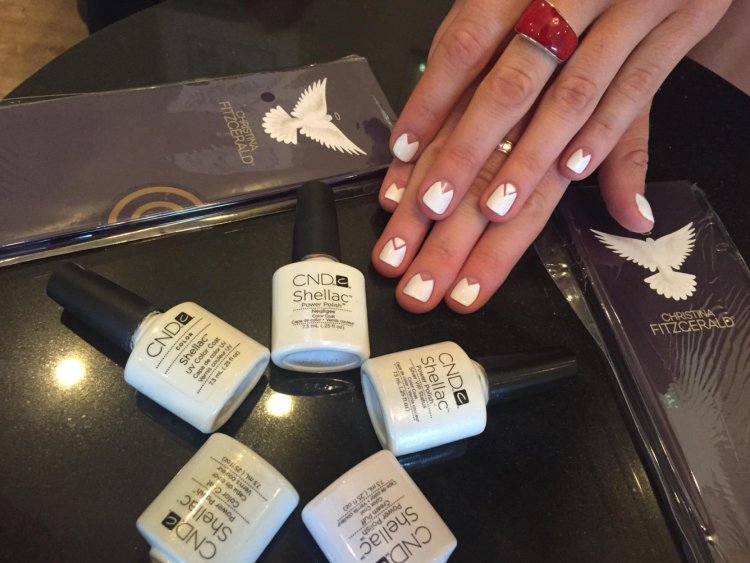 Маникюр в стиле Кристины Фицджеральд