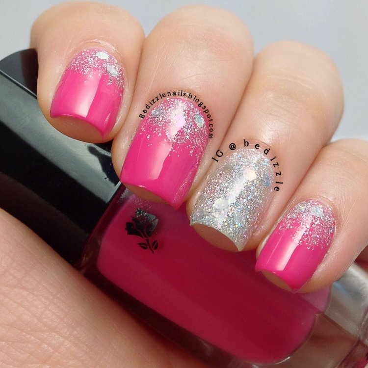 Ногти цвет фуксия с блестками