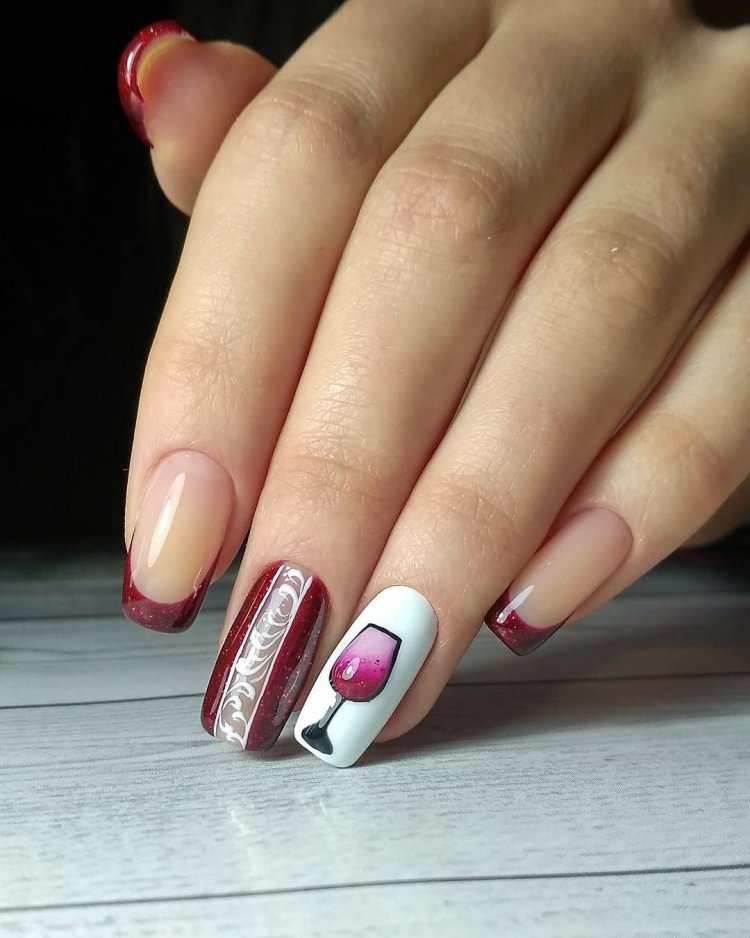 Манікюр на квадратні ніг і