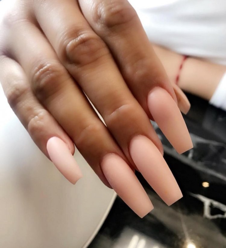 Маникюр длиные квадрат