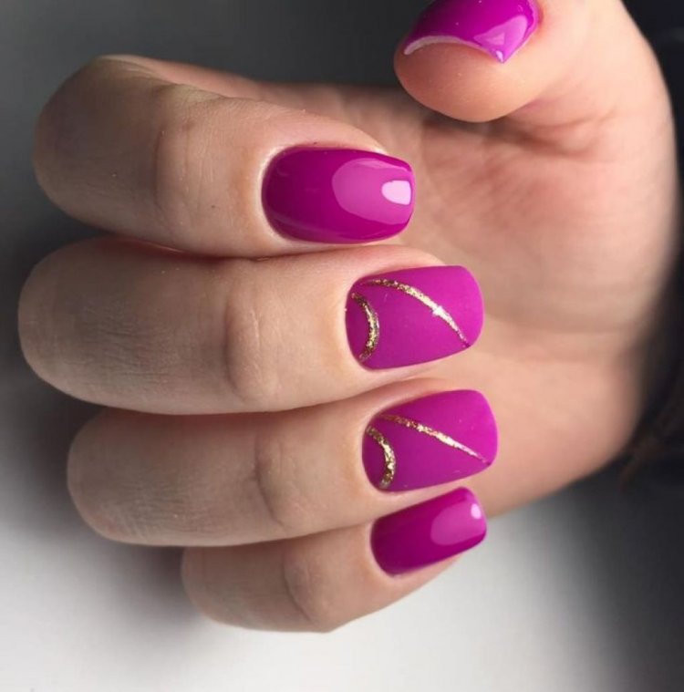Маникюр цвета фуксии