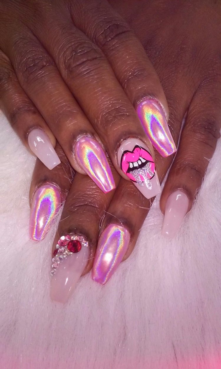 Розовые леопардовые ногти