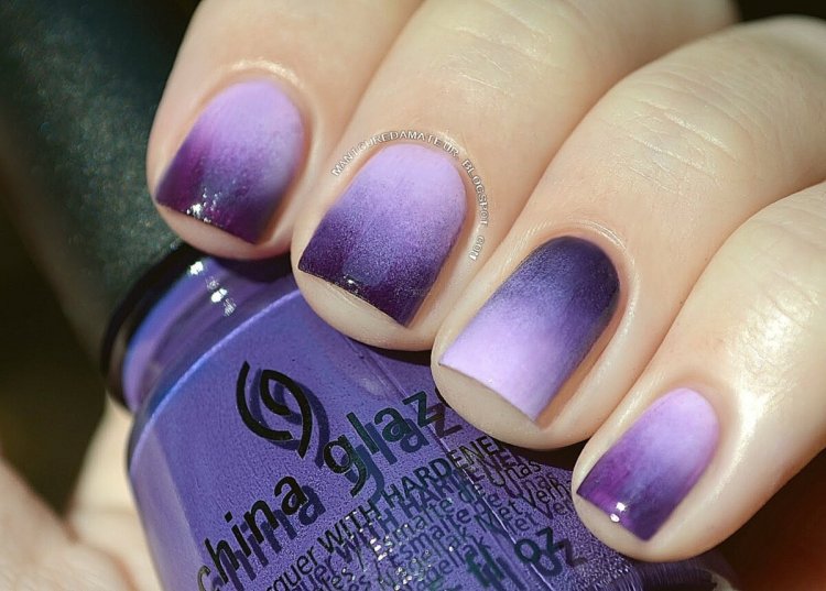 Манікюр омбре бузковий