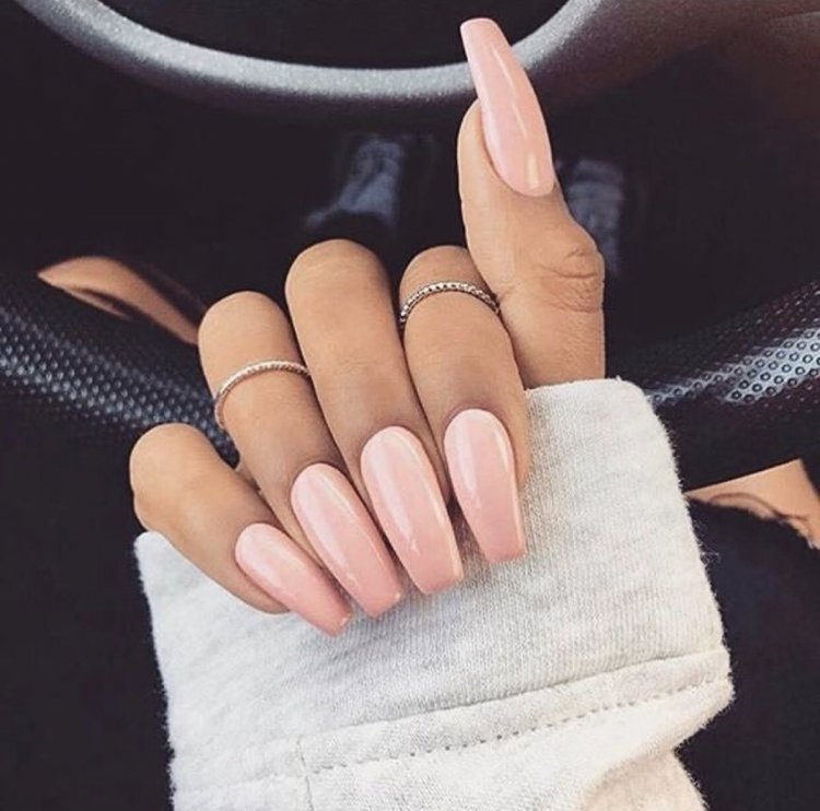 Длинные ногти