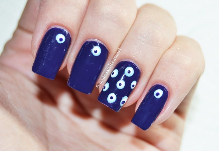 Манікюр з очками