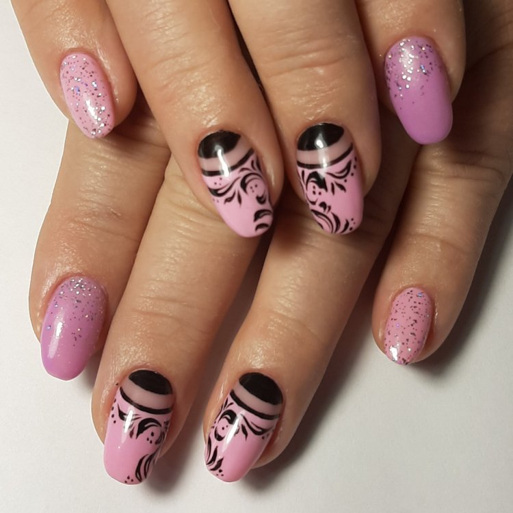 Розовые ног и с ананасом