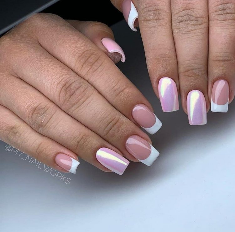 Маникюр френч с втиркой