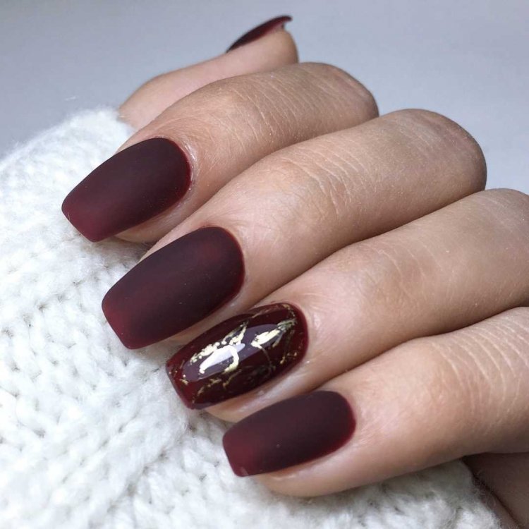 Винні нігті