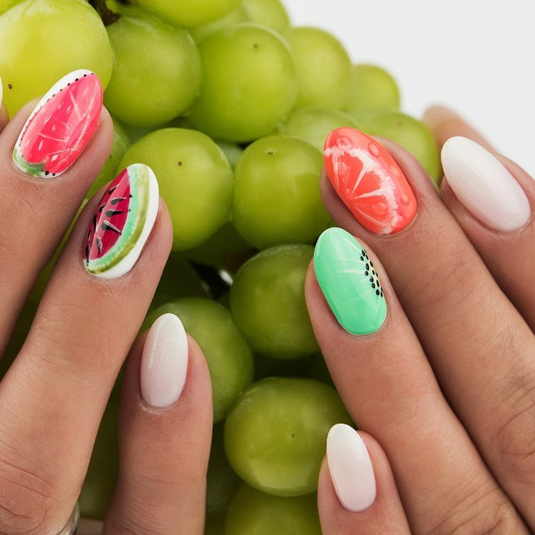 Манікюр гібридний Новоросійськ