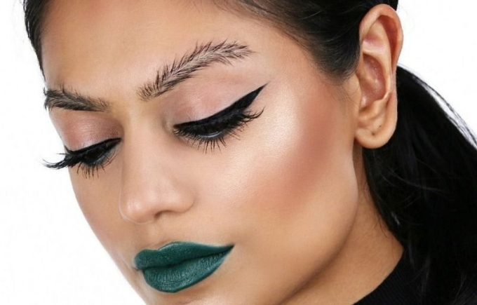 Форми брів, які набирають популярність і будуть актуальними у 2020 році