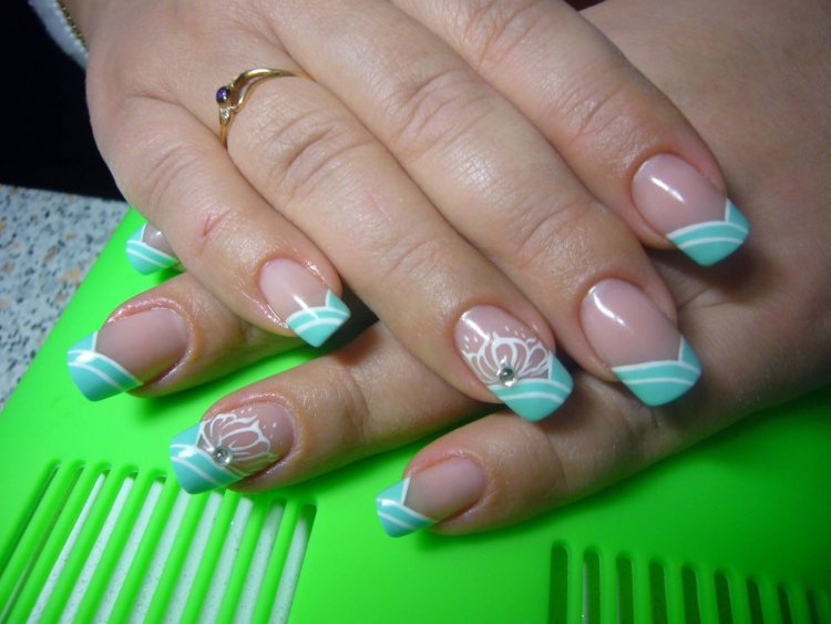 Френч с бирюзовым цветом