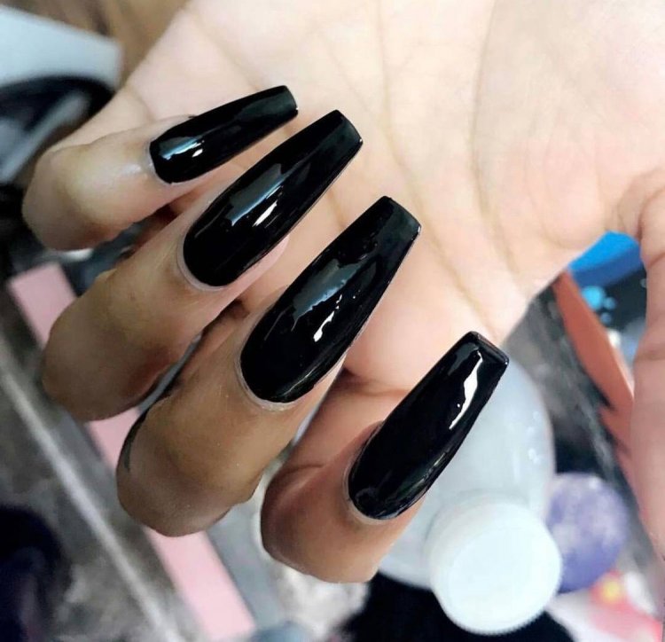 Ногти миндаль зеркальные