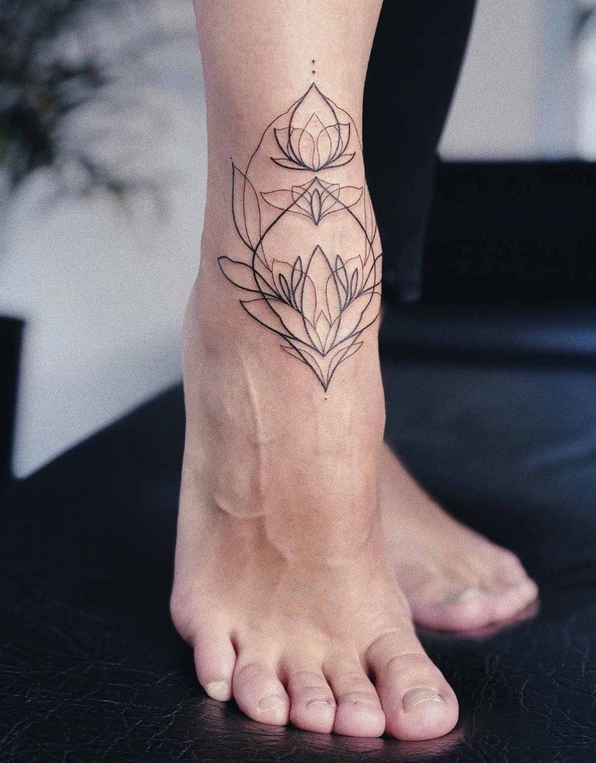 35 цікавих дизайнів татуювань на кісточках для жінок: фото