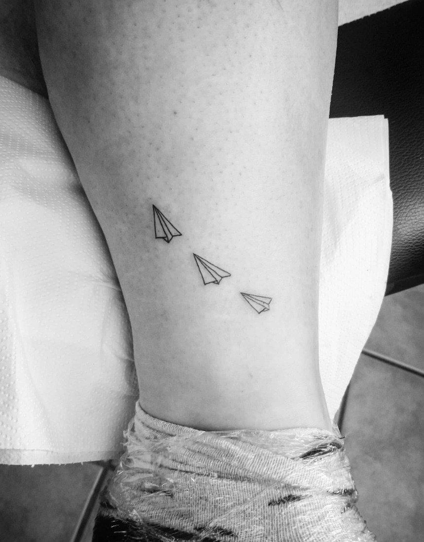 35 цікавих дизайнів татуювань на кісточках для жінок: фото