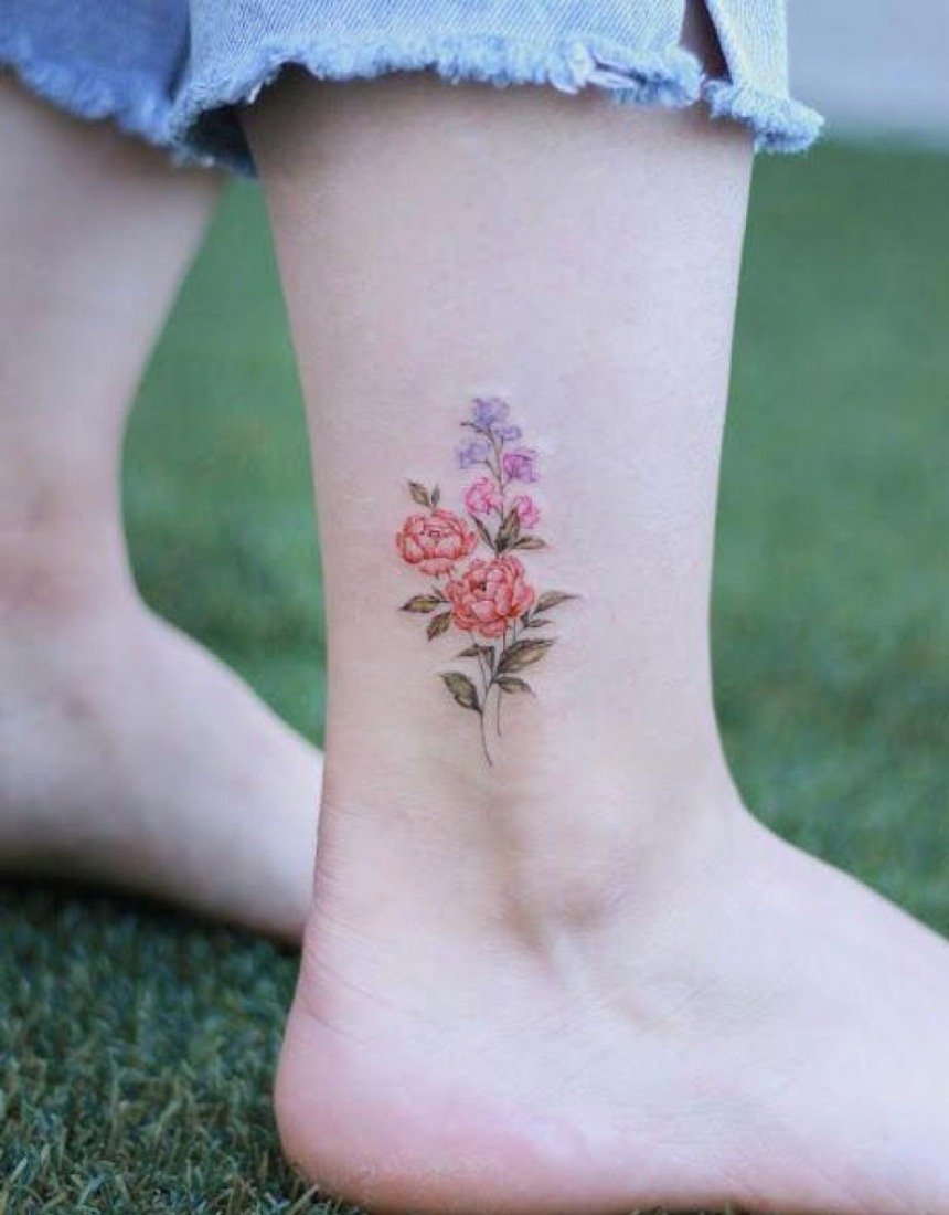 35 цікавих дизайнів татуювань на кісточках для жінок: фото