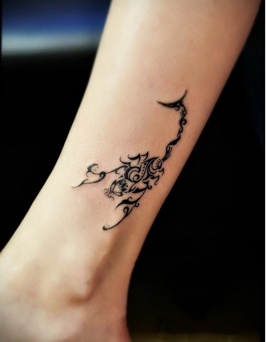 35 цікавих дизайнів татуювань на кісточках для жінок: фото