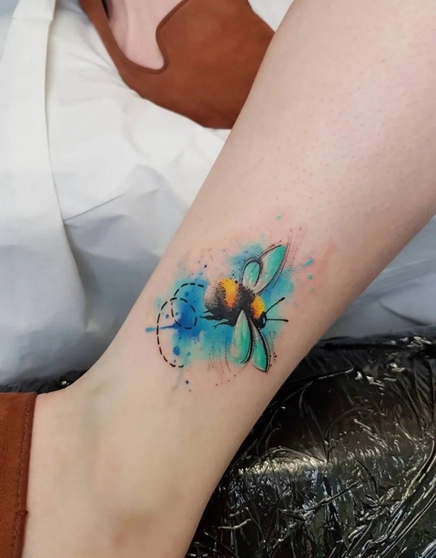 35 цікавих дизайнів татуювань на кісточках для жінок: фото