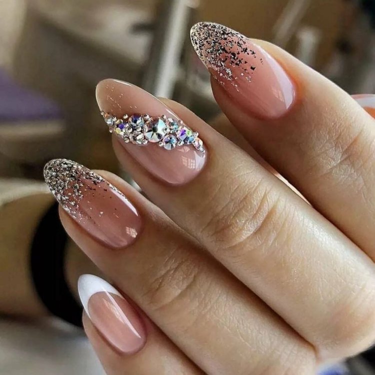 Ногти с цветами очень красивые