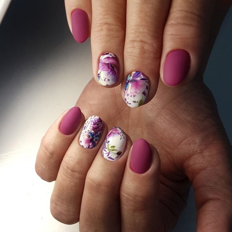 Красивый маникюр на юбилей