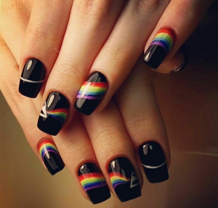 Маникюр Пинк Флойд