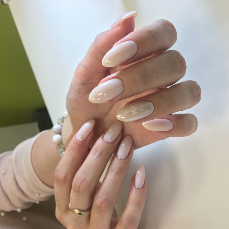 Маникюр Melon Покровская