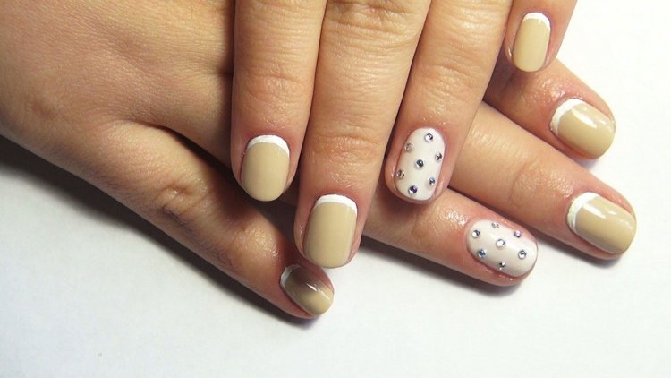 Лёгкий маникюр гель лаком