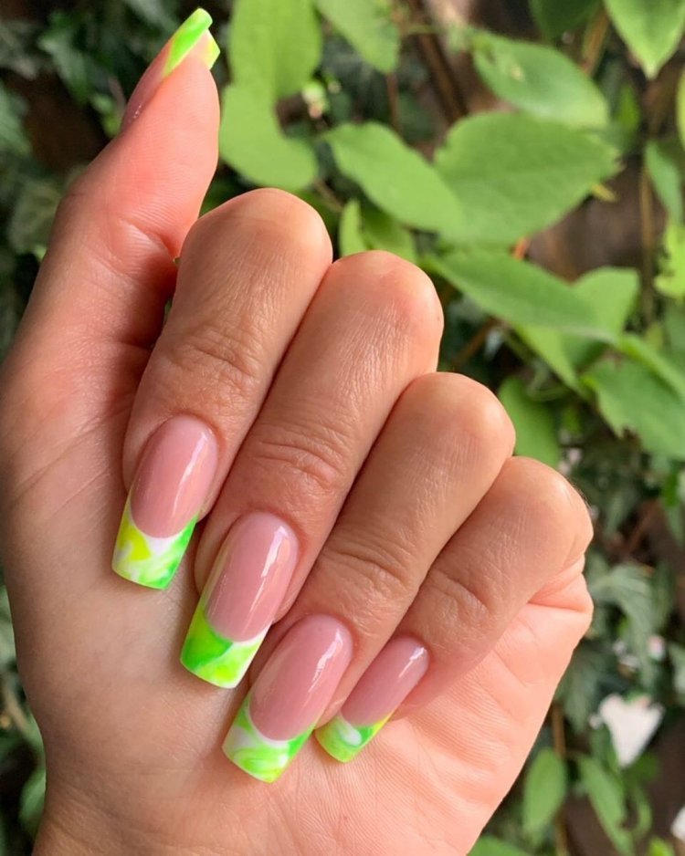 Салатовый френч