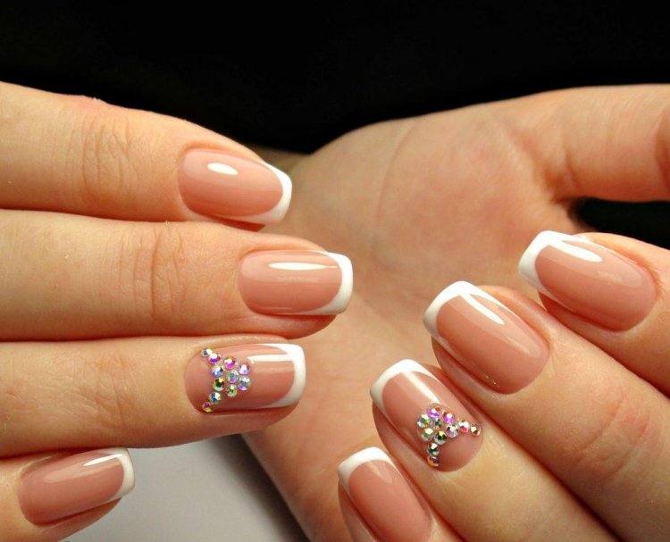 Френч со стразами