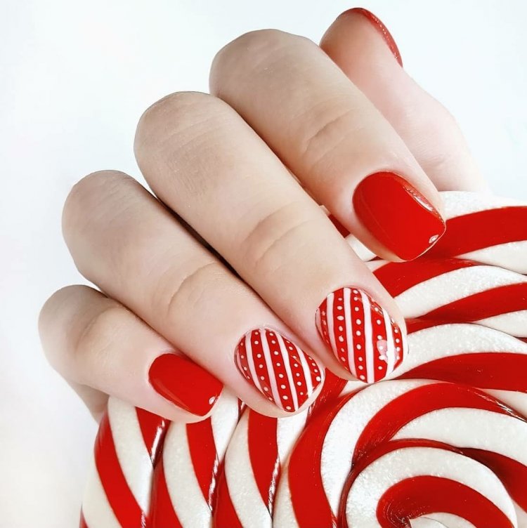 Красивый гелевый маникюр на юбилей