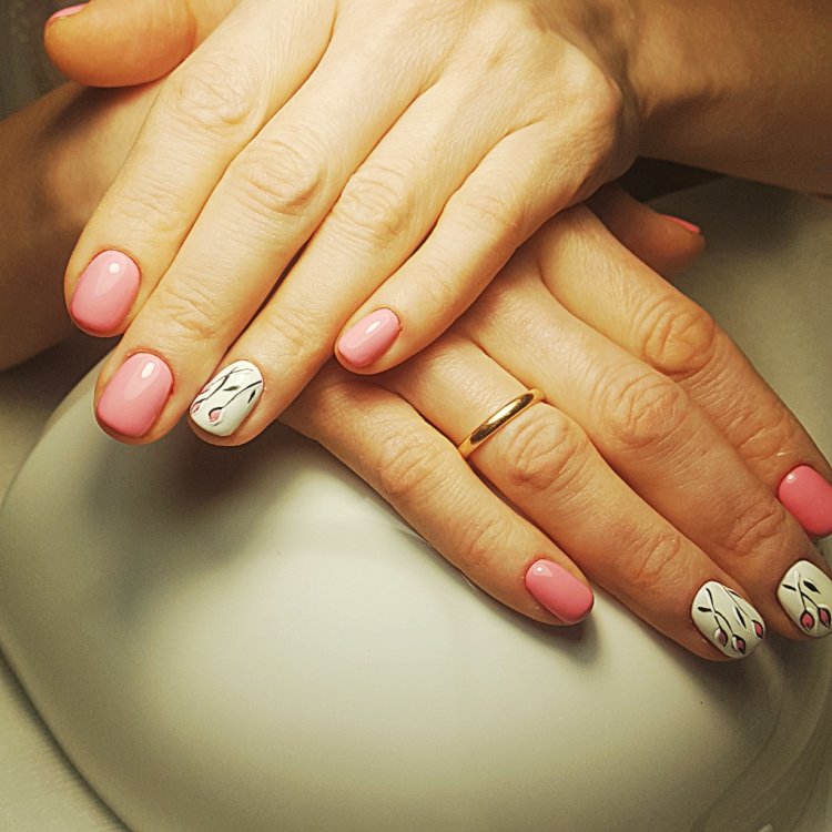 Идеальный маникюр на короткие ногти